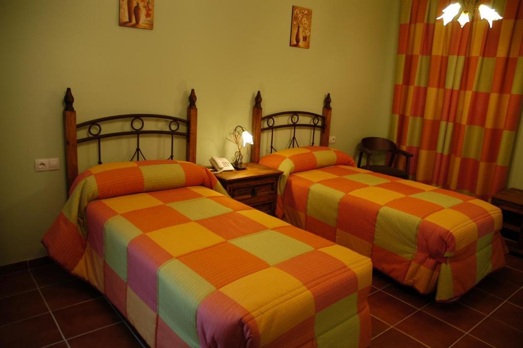 Hotel Rural Los Chaparros Freila Zimmer foto